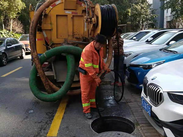 王下乡排污管道清淤