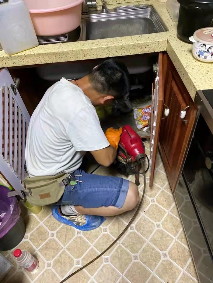 王下乡通下水道